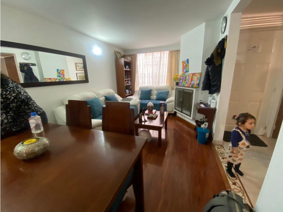Casa en venta en San Jose Del Prado, Bogotá · foto 3 de 18