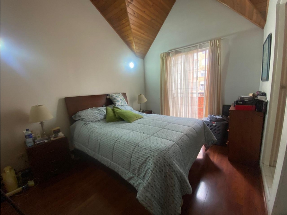 Casa en venta en San Jose Del Prado, Bogotá · foto 6 de 18