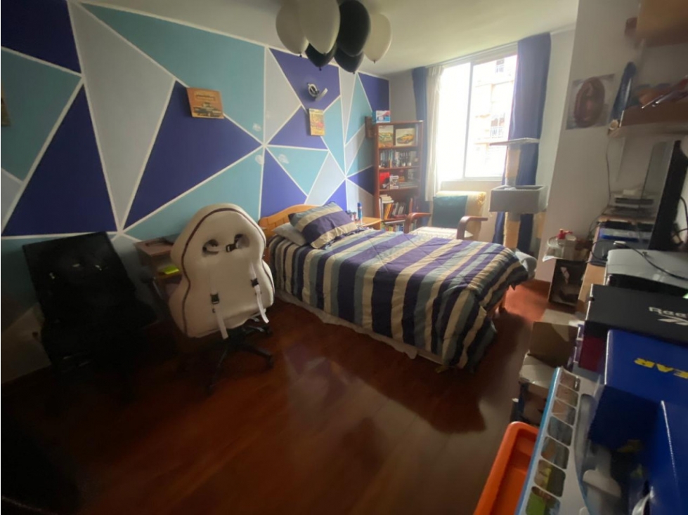 Casa en venta en San Jose Del Prado, Bogotá · foto 9 de 18