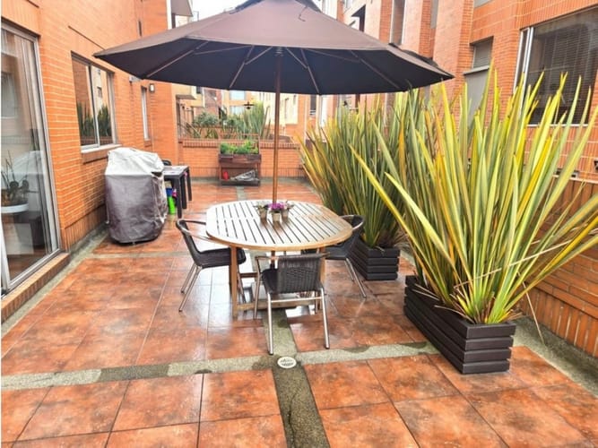 Apartamento de 3 alcobas en venta en Navarra, Bogotá, 156 m² · foto 17 de 19