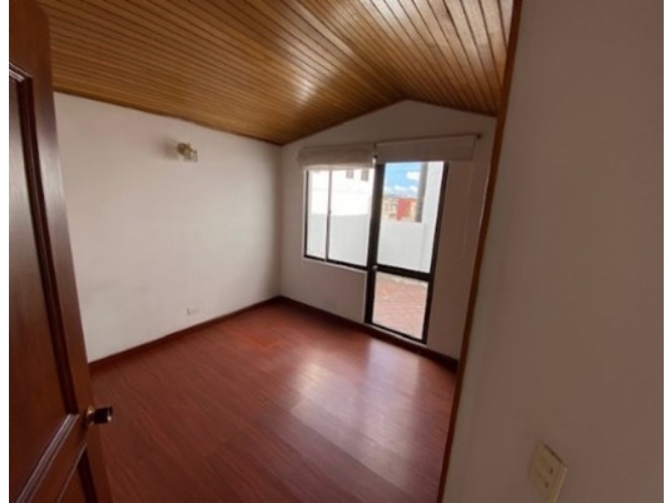 Apartamento en venta en Estoril, Bogotá · foto 11 de 15