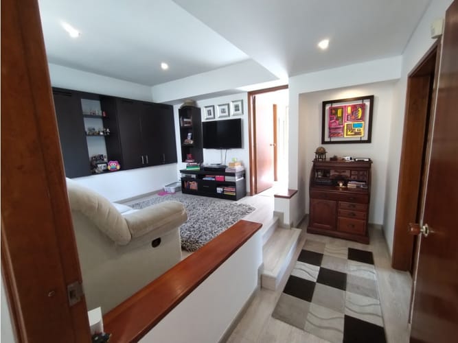 Casa de 4 alcobas en venta en Yerbabuena, Chía, 280 m² · foto 6 de 20