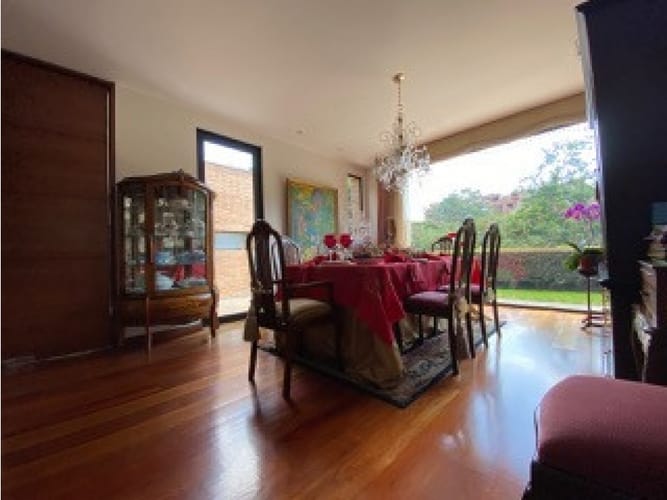 Casa de 4 alcobas en venta en Cerros De Suba, Bogotá, 329 m² · foto 7 de 24