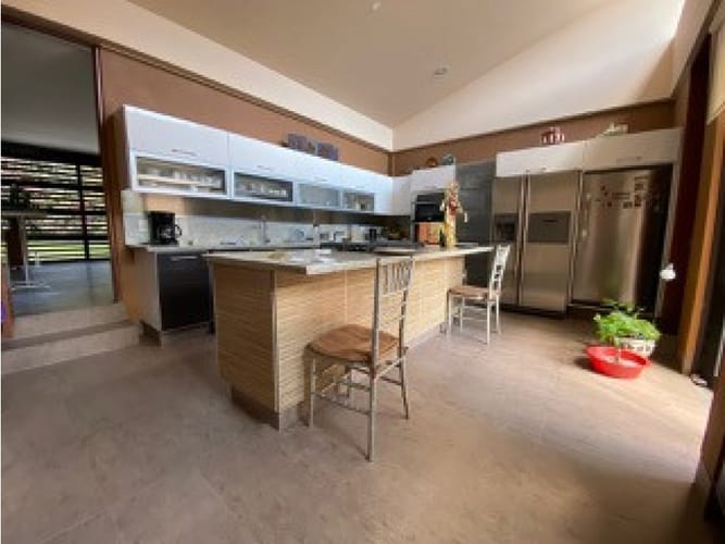 Casa de 4 alcobas en venta en Cerros De Suba, Bogotá, 329 m² · foto 10 de 24