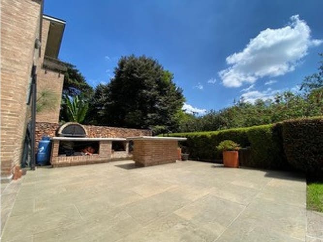 Casa de 4 alcobas en venta en Cerros De Suba, Bogotá, 329 m² · foto 21 de 24