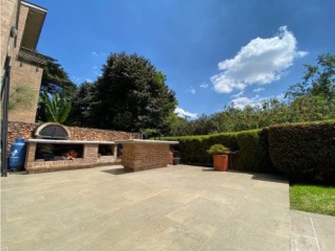 Casa de 4 alcobas en venta en Cerros De Suba, Bogotá, 329 m² · foto 22 de 24