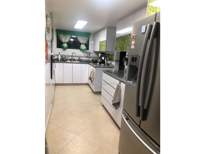 Apartamento de 3 alcobas en venta en El Bagazal, Bogotá, 252 m² · foto 10 de 24