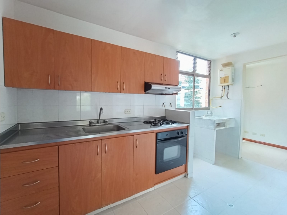 Apartamento en venta en El Portal, Envigado · foto 3 de 14