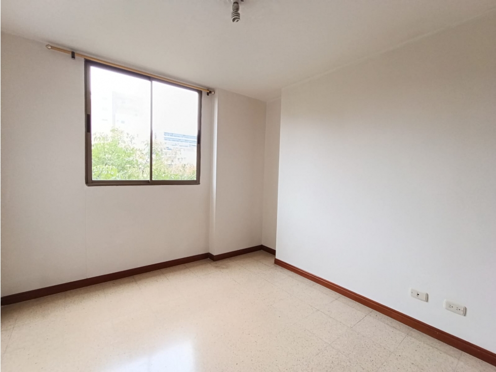 Apartamento en venta en El Portal, Envigado · foto 6 de 14