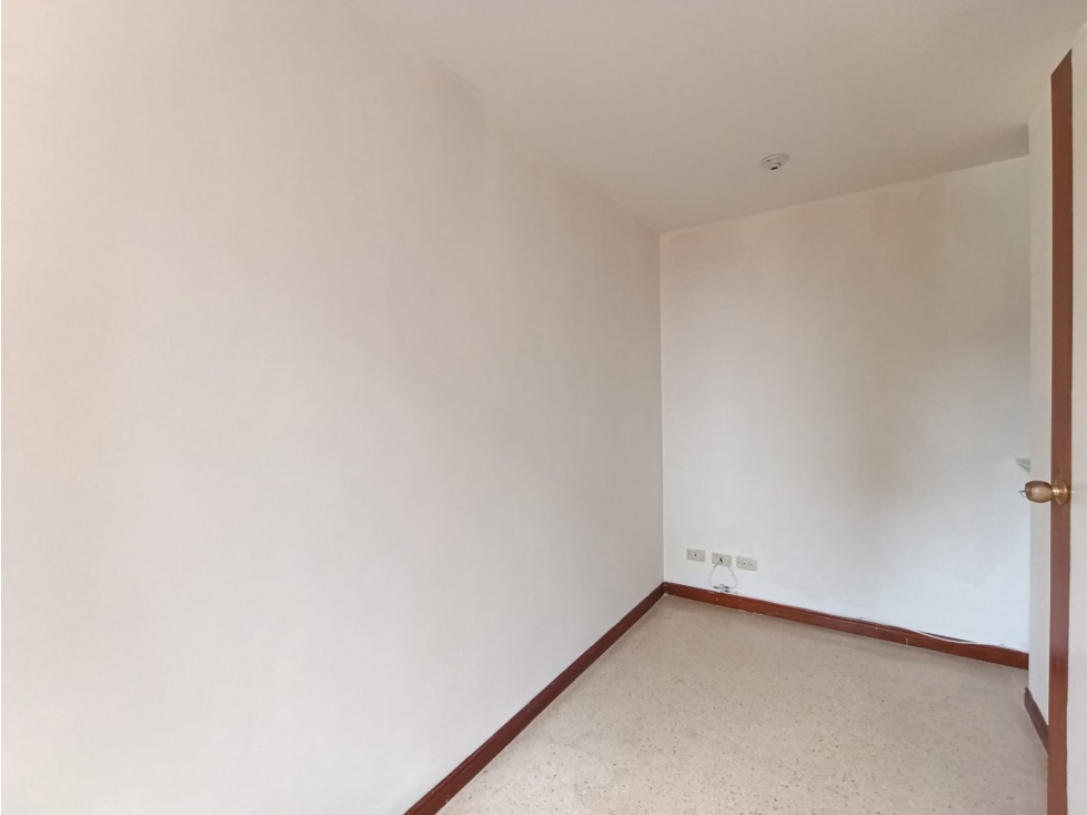 Apartamento en venta en El Portal, Envigado · foto 10 de 14