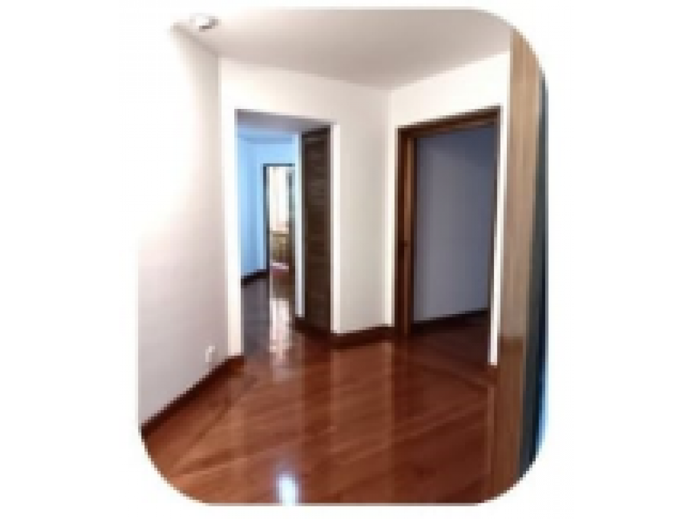 Apartamento en venta en Los Rosales, Bogotá · foto 2 de 14