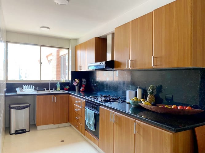 Apartamento de 3 alcobas en venta en Chico Norte, Bogotá, 161 m² · foto 5 de 24