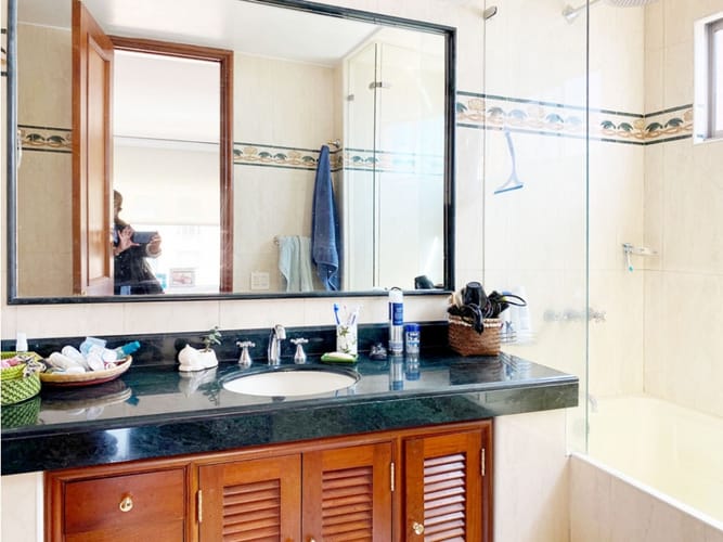 Apartamento de 3 alcobas en venta en Chico Norte, Bogotá, 161 m² · foto 14 de 24