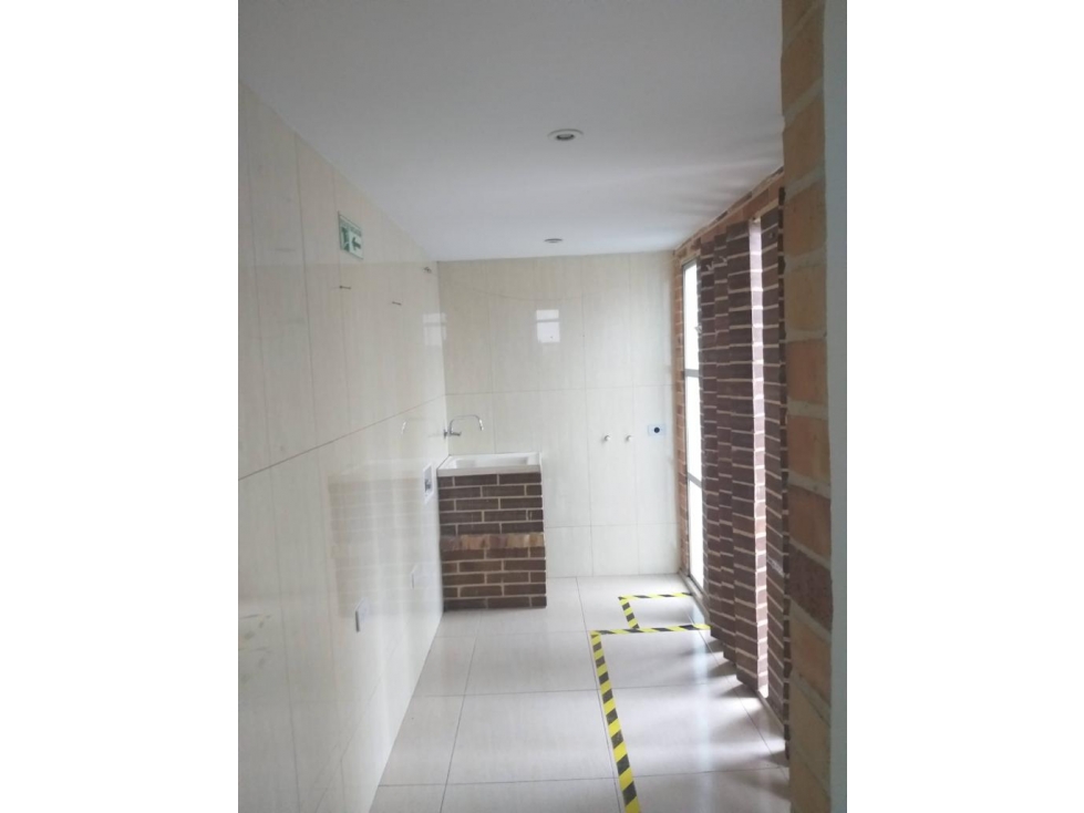 Casa en venta en Barrios Unidos, Bogotá · foto 5 de 14