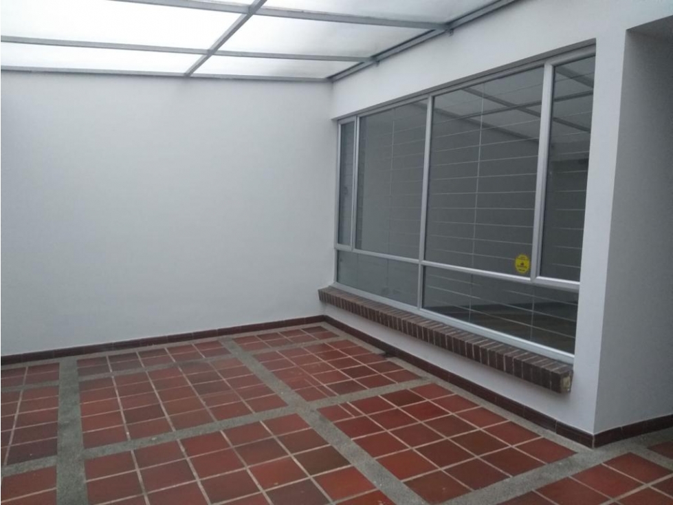 Casa en venta en Barrios Unidos, Bogotá · foto 7 de 14