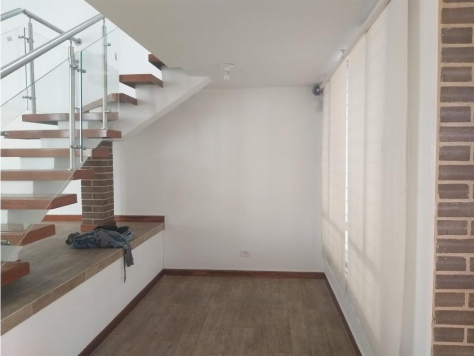 Casa en venta en Barrios Unidos, Bogotá · foto 10 de 14