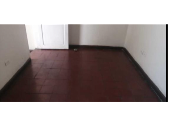 Casa de 6 alcobas en venta en San Antonio, Cali, 223 m² · foto 3 de 3