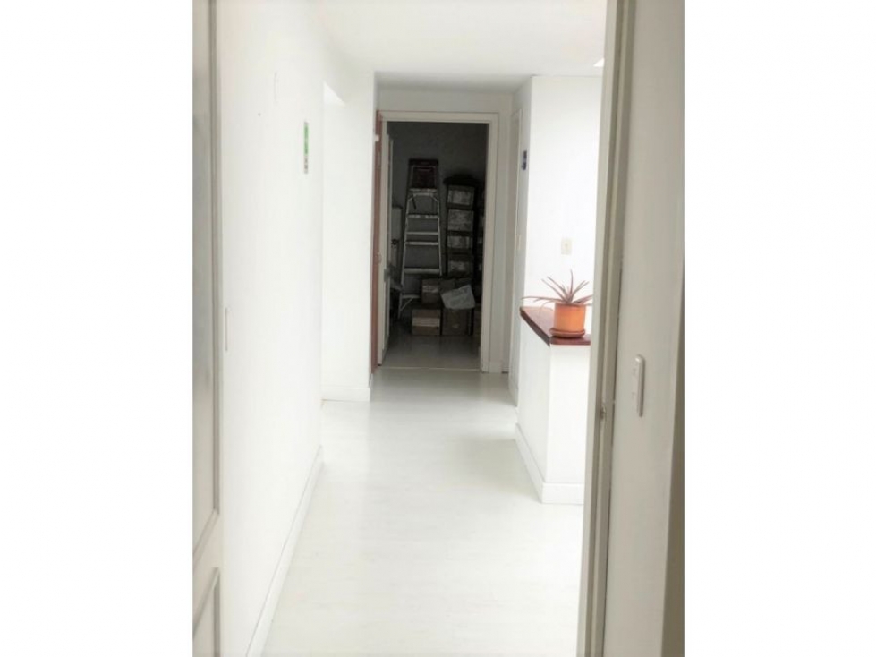 Casa en venta en Santa Barbara Oriental, Bogotá · foto 18 de 24