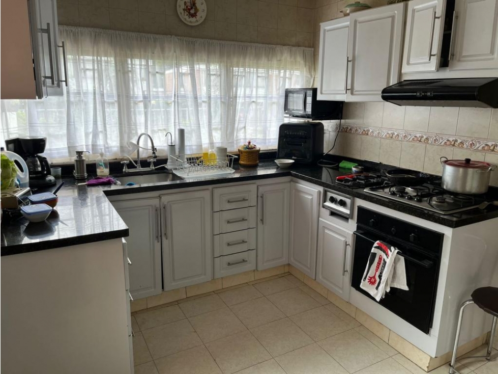 Casa en venta en Niza, Bogotá · foto 6 de 24