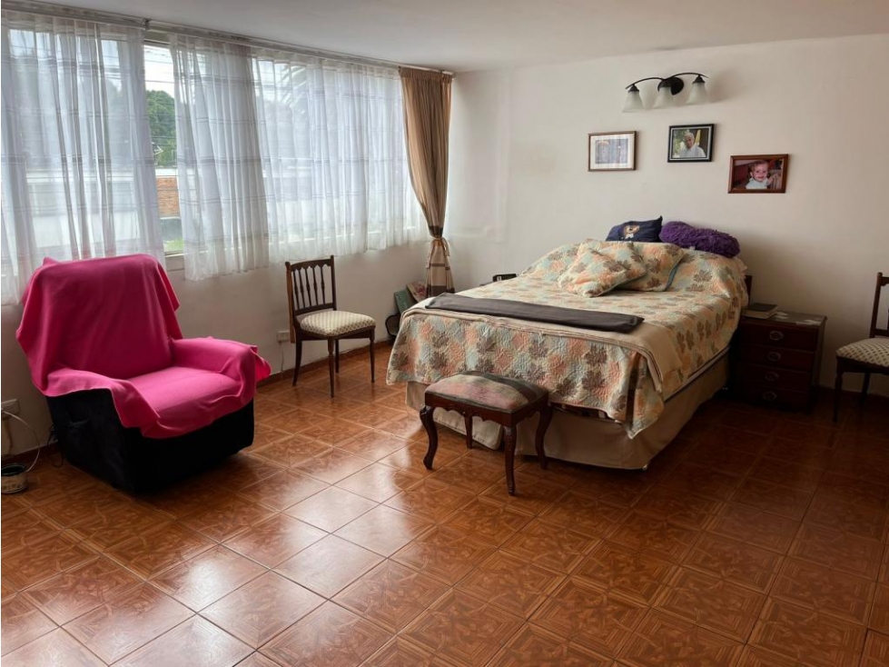 Casa en venta en Niza, Bogotá · foto 10 de 24