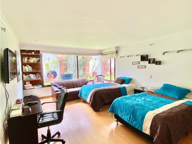 Casa de 4 alcobas en venta en Santa Ana, Bogotá, 680 m² · foto 12 de 12