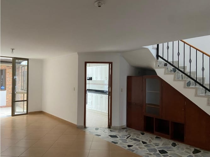 Casa en venta en Nuevo Country, Bogotá · foto 2 de 24