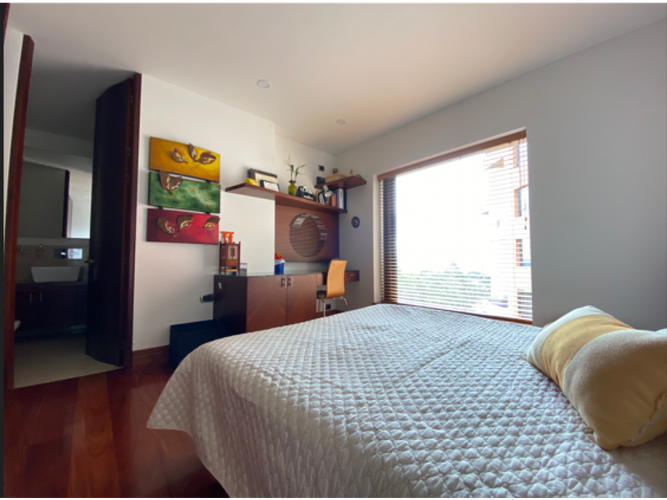 Apartamento de 5 alcobas en venta en Montearroyo, Bogotá, 318 m² · foto 11 de 19