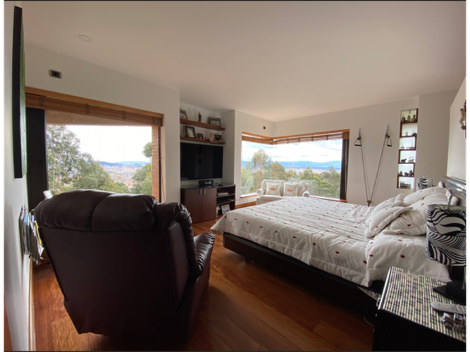 Apartamento de 5 alcobas en venta en Montearroyo, Bogotá, 318 m² · foto 12 de 19