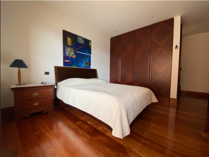 Apartamento de 5 alcobas en venta en Montearroyo, Bogotá, 318 m² · foto 13 de 19