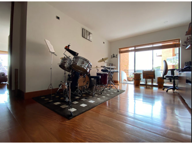 Apartamento de 5 alcobas en venta en Montearroyo, Bogotá, 318 m² · foto 16 de 19