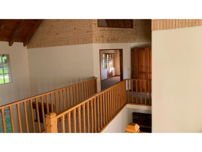 Casa de 4 alcobas en venta en Autopista Norte, Bogotá, 500 m² · foto 10 de 11