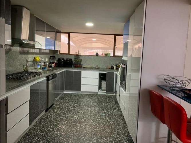 Casa de 4 alcobas en venta en La Cabrera, Bogotá, 490 m² · foto 8 de 24