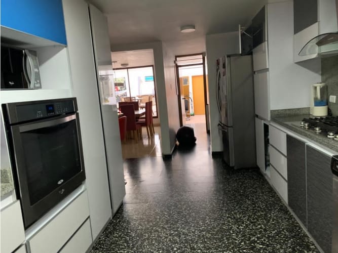 Casa de 4 alcobas en venta en La Cabrera, Bogotá, 490 m² · foto 9 de 24