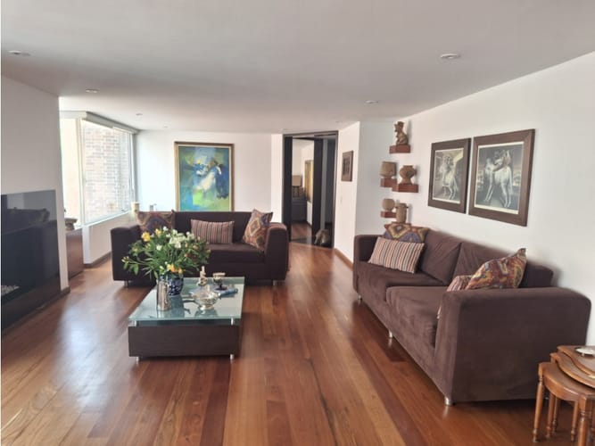 Apartamento en venta en El Virrey, Bogotá · foto 2 de 20