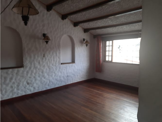 Casa en venta en Alhambra, Bogotá · foto 6 de 13