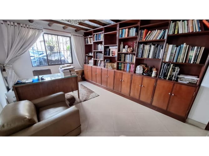 Casa de 3 alcobas en venta en Santa Ana, Bogotá, 254 m² · foto 5 de 24