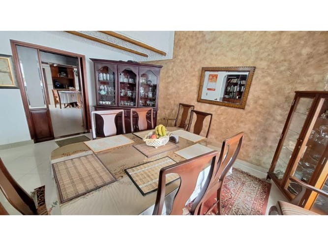 Casa de 3 alcobas en venta en Santa Ana, Bogotá, 254 m² · foto 6 de 24