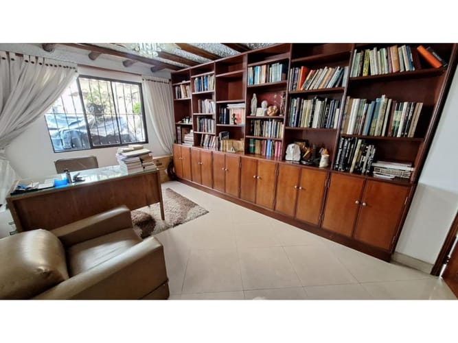 Casa de 3 alcobas en venta en Santa Ana, Bogotá, 254 m² · foto 7 de 24