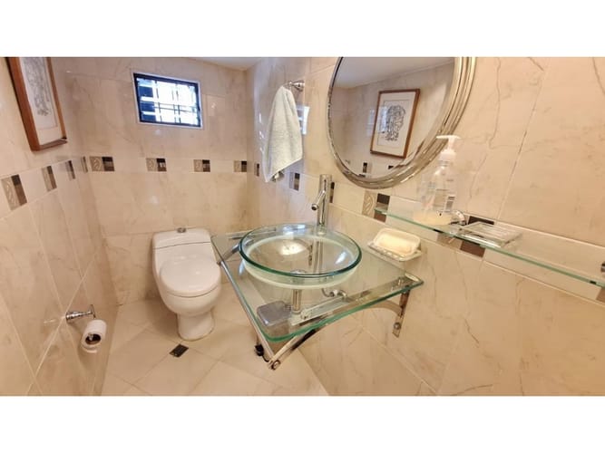 Casa de 3 alcobas en venta en Santa Ana, Bogotá, 254 m² · foto 11 de 24