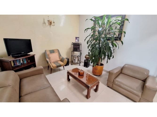 Casa de 3 alcobas en venta en Santa Ana, Bogotá, 254 m² · foto 22 de 24