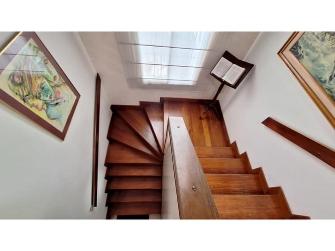 Casa de 3 alcobas en venta en Santa Ana, Bogotá, 254 m² · foto 23 de 24