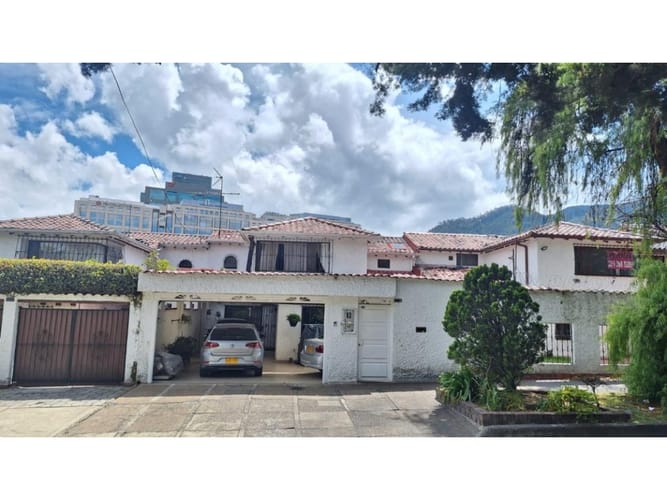 Casa de 3 alcobas en venta en Santa Ana, Bogotá, 254 m² · foto 24 de 24