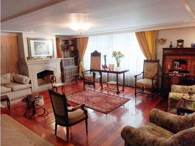 Casa de 4 alcobas en venta en Santa Ana, Bogotá, 500 m² · foto 4 de 22