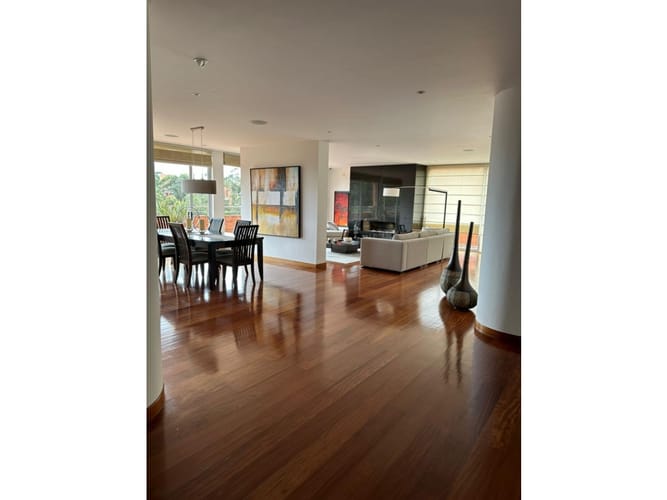Apartamento de 5 alcobas en venta en Montearroyo, Bogotá, 420 m² · foto 2 de 24
