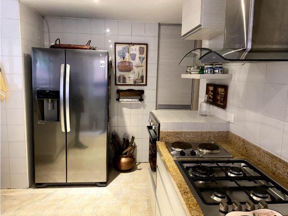 Apartamento en venta en El Refugio, Bogotá · foto 5 de 24