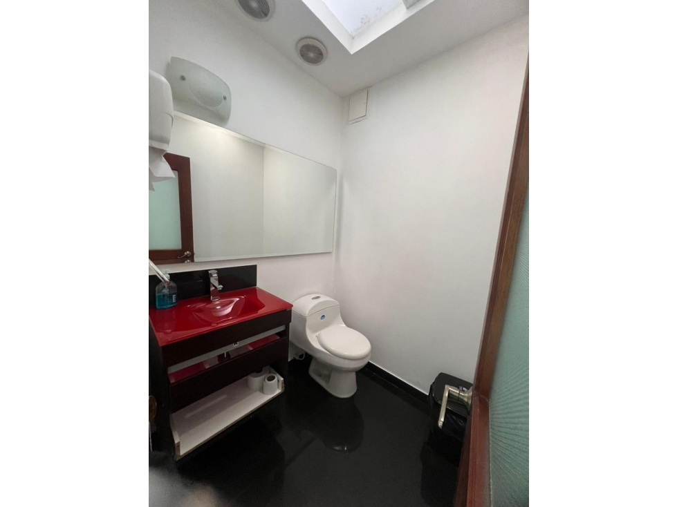 Casa en venta en Barrios Unidos, Bogotá · foto 6 de 23