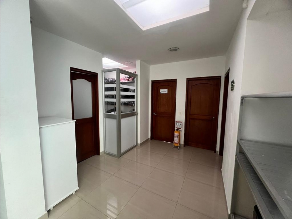Casa en venta en Barrios Unidos, Bogotá · foto 8 de 23