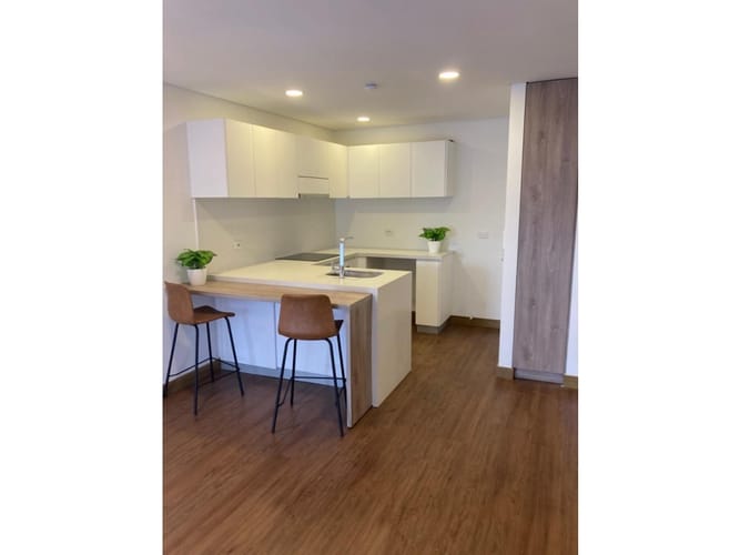Apartamento de 3 alcobas en venta en Teusaquillo, Bogotá, 100 m² · foto 4 de 23