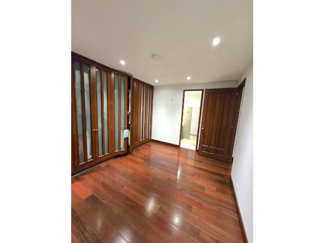 Apartamento de 3 alcobas en venta en El Seminario, Bogotá, 244 m² · foto 13 de 24
