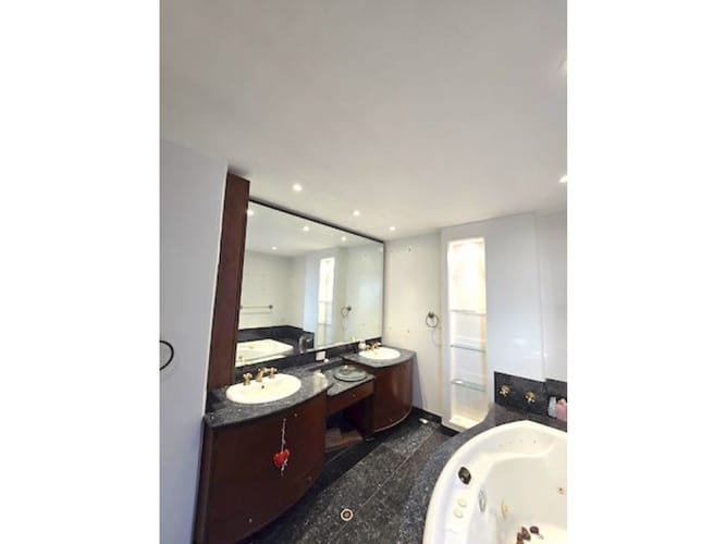 Apartamento de 3 alcobas en venta en El Seminario, Bogotá, 244 m² · foto 18 de 24